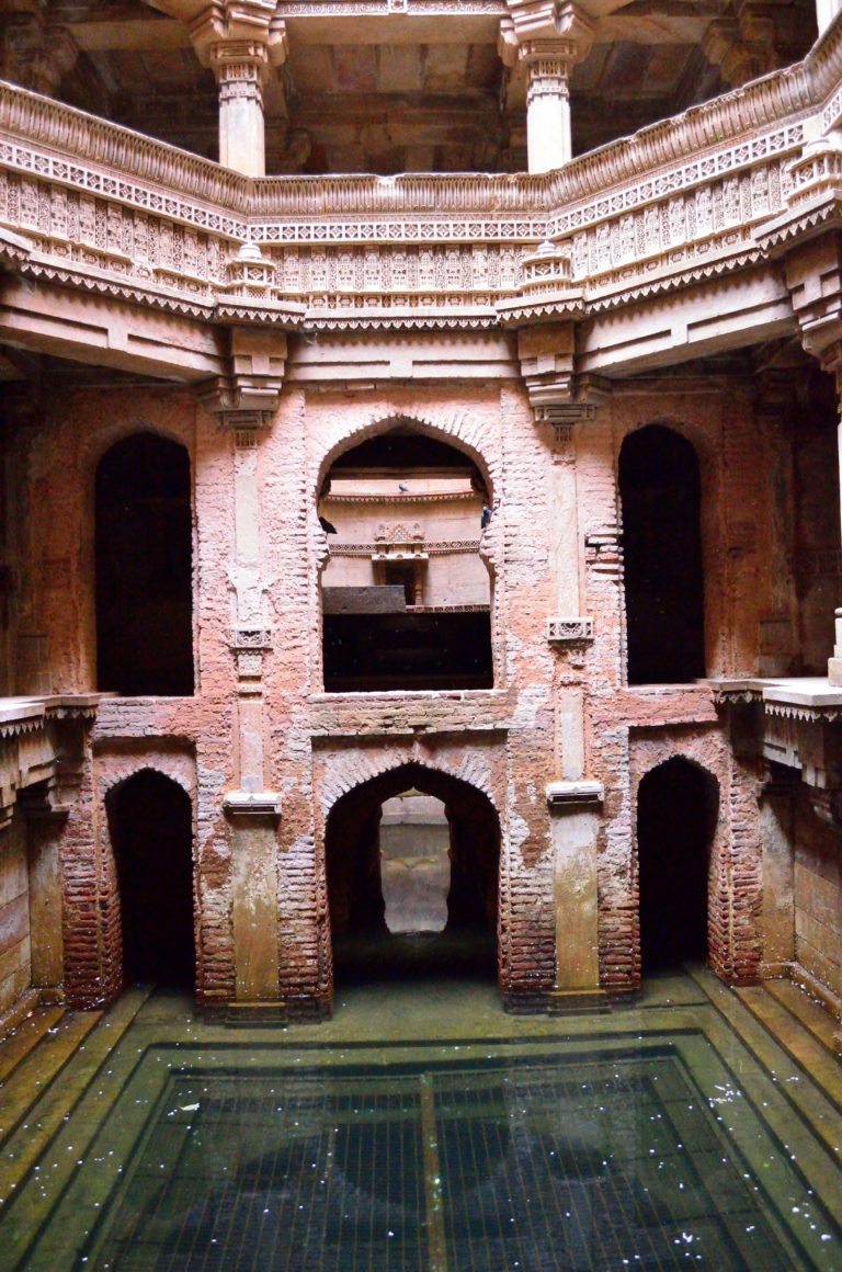 Adalaj, stepwell