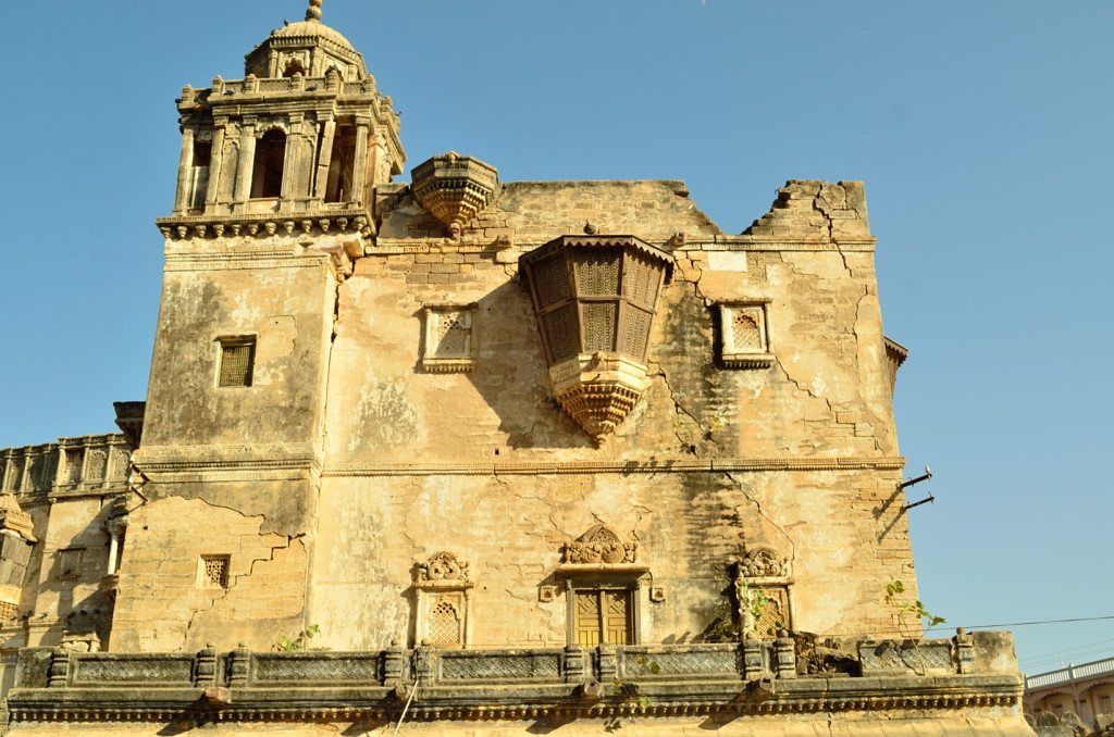 Bhuj, Prag Mahal, places to visit in Bhuj Kutch